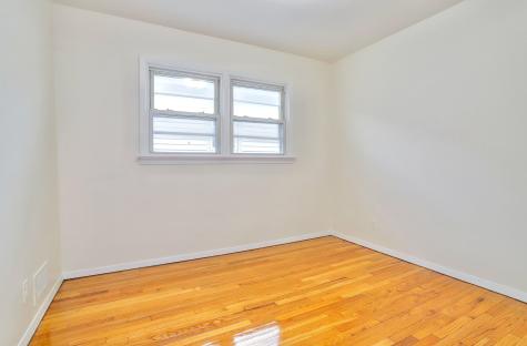 502 Avenue E Bayonne NJ 07002