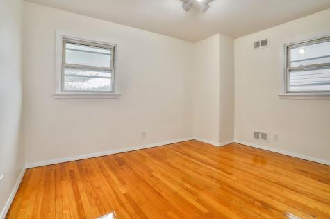 502 Avenue E Bayonne NJ 07002