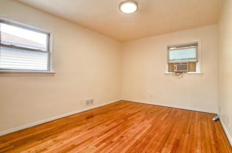 502 Avenue E Bayonne NJ 07002