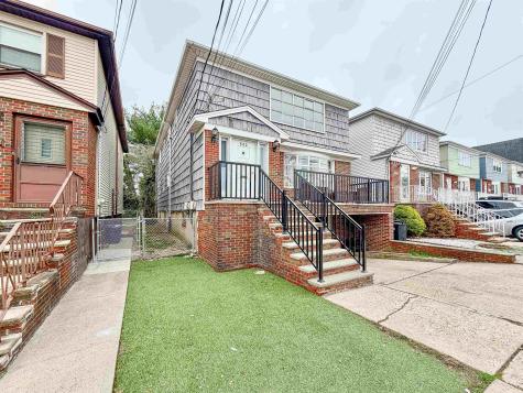 502 Avenue E Bayonne NJ 07002