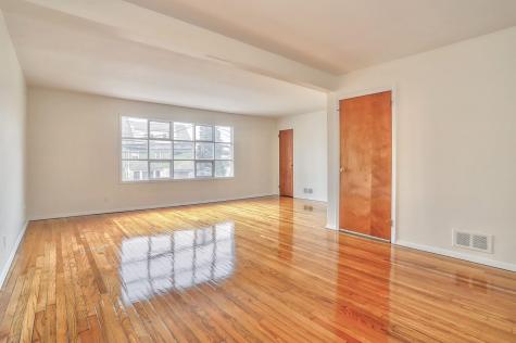 502 Avenue E Bayonne NJ 07002