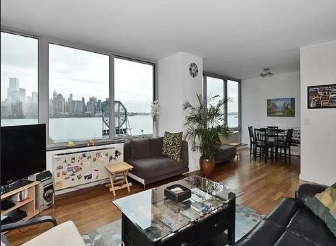 25 Hudson Street Jersey City NJ 07302