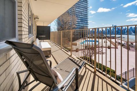 6040 Boulevard East West New York NJ 07093