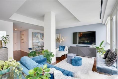 800 Avenue At Port Imperial Weehawken NJ 07086