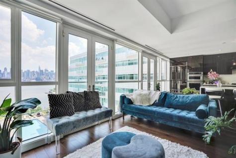 800 Avenue At Port Imperial Weehawken NJ 07086