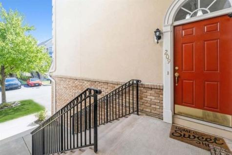 209 Blue Heron Drive Secaucus NJ 07094