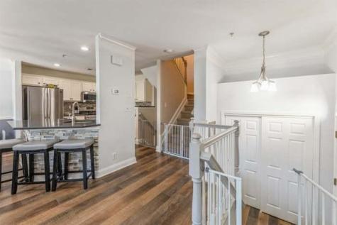 209 Blue Heron Drive Secaucus NJ 07094
