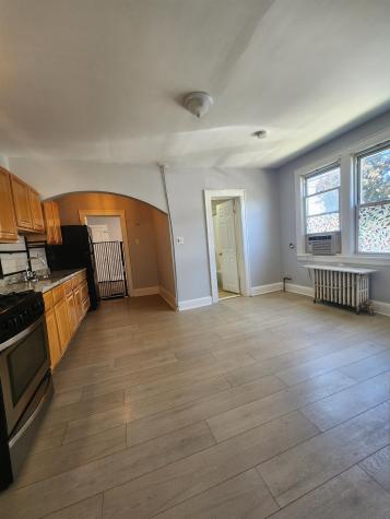 261 Centre Avenue Secaucus NJ 07094