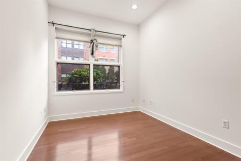 187 Warren Street Jersey City NJ 07302