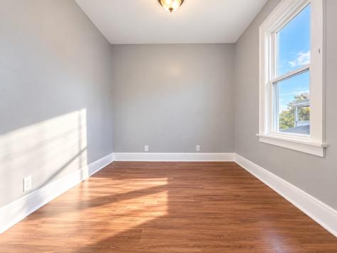 47 East Henry Street Linden NJ 07036