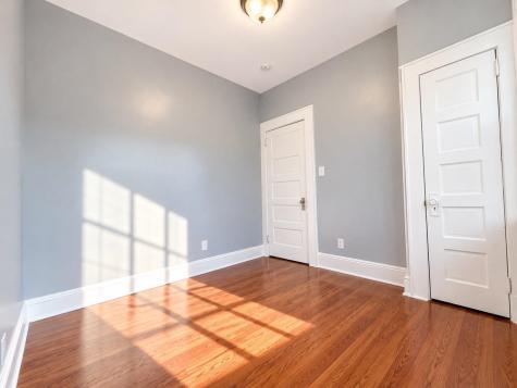 47 East Henry Street Linden NJ 07036
