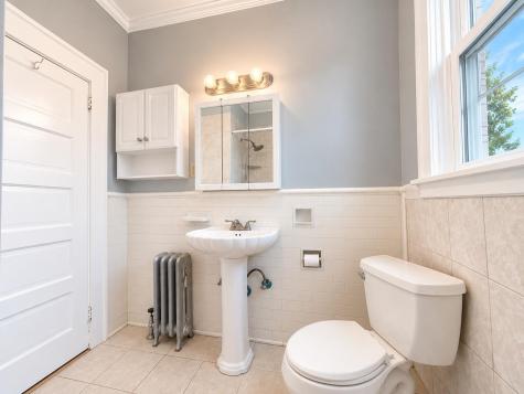 47 East Henry Street Linden NJ 07036
