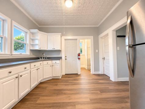 47 East Henry Street Linden NJ 07036