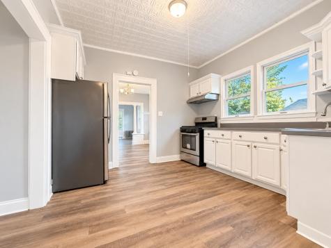 47 East Henry Street Linden NJ 07036