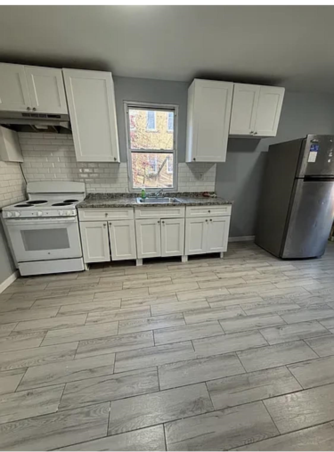 719 18th Street Union City NJ 08087