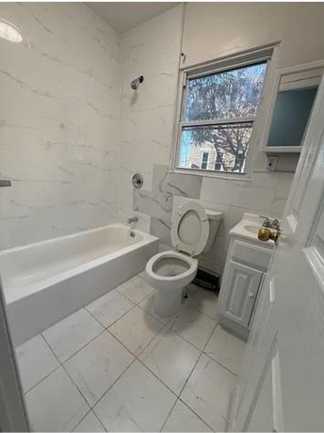 719 18th Street Union City NJ 08087