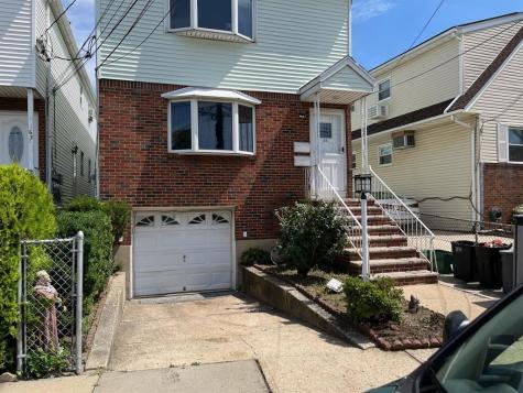 65 Suburbia Court Jersey City NJ 07305