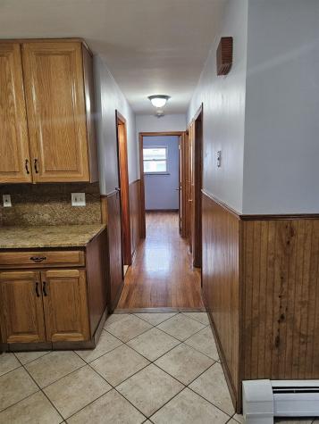 65 Suburbia Court Jersey City NJ 07305