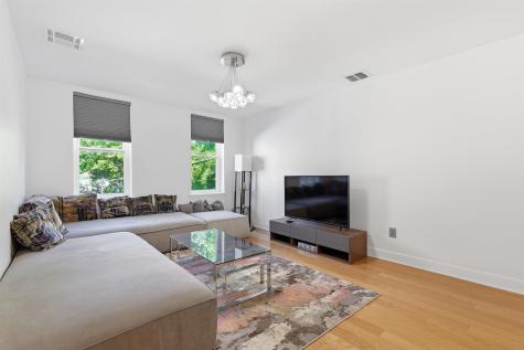 6405 Boulevard East West New York NJ 07093