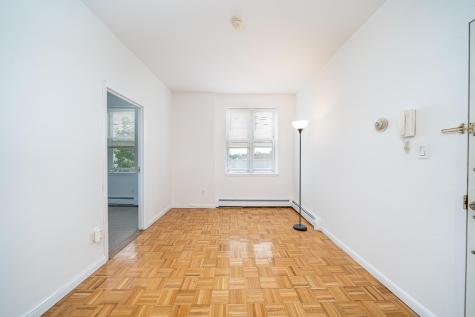 314 Paterson Plank Road Union City NJ 07087