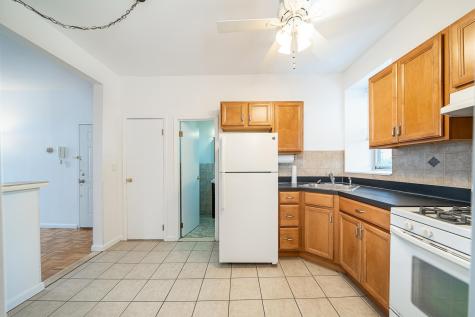314 Paterson Plank Road Union City NJ 07087