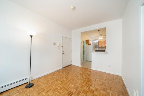 314 Paterson Plank Road Union City NJ 07087