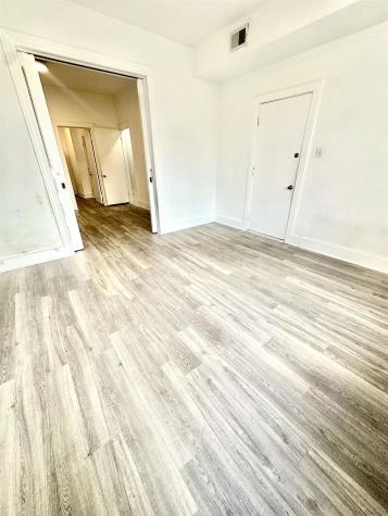 356 Liberty Avenue Jersey City NJ 07307