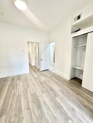 356 Liberty Avenue Jersey City NJ 07307