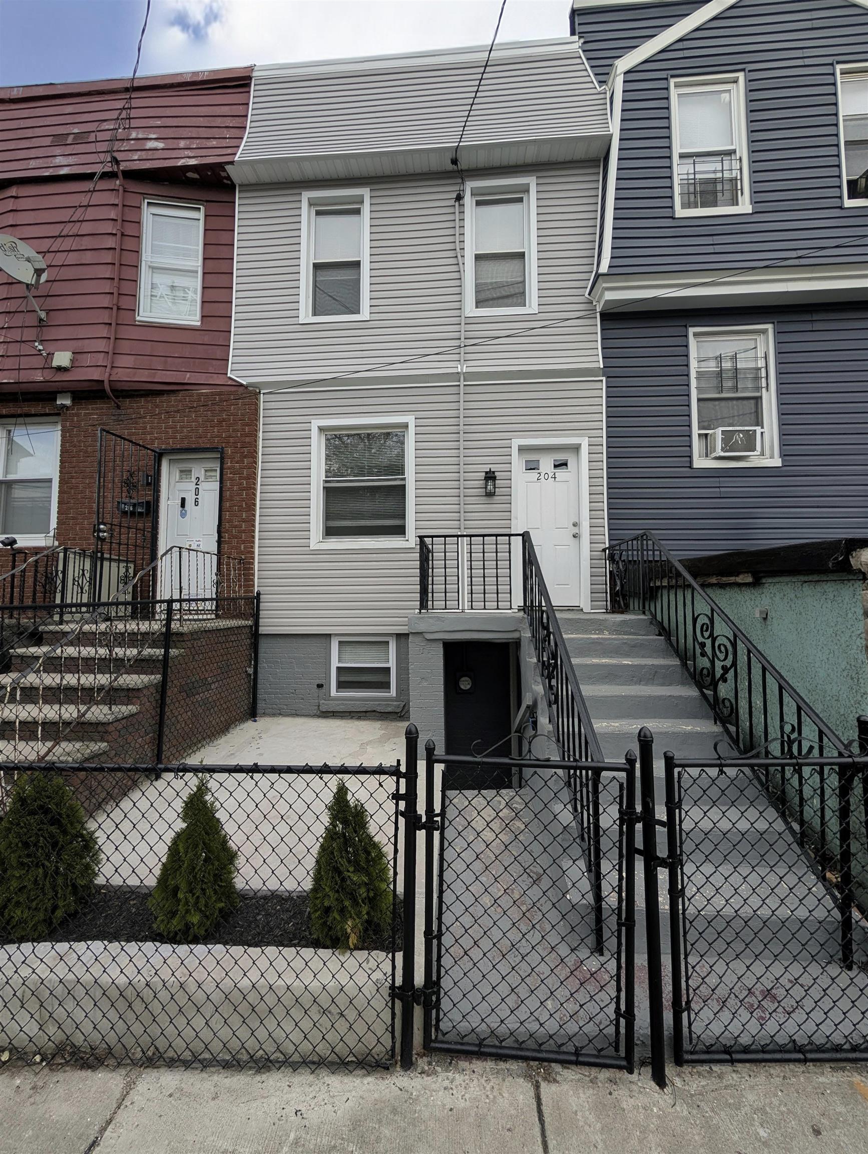 204 Summit Avenue Jersey City NJ 07304