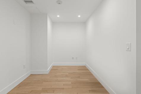 77 Hudson Street Jersey City NJ 07302