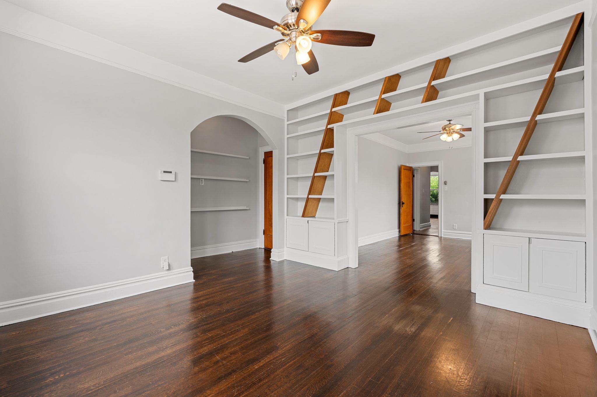 8210 2nd Avenue North Bergen NJ 07047