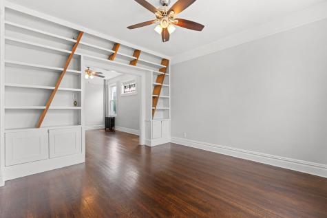 8210 2nd Avenue North Bergen NJ 07047