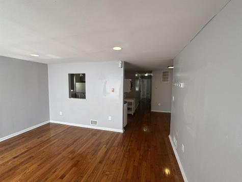12 Bayview Avenue Jersey City NJ 07305