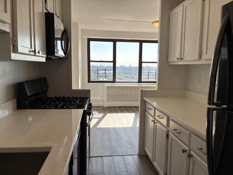 500 Central Avenue Union City NJ 07087