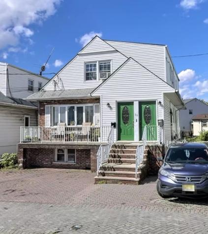 36 Pinecrest Road Jersey City NJ 07305