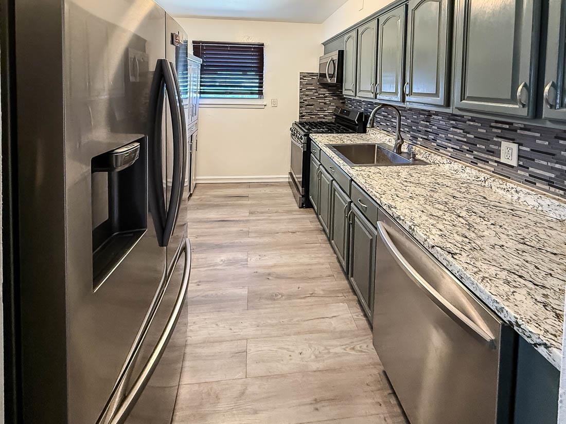 8 West Side Avenue Jersey City NJ 07305