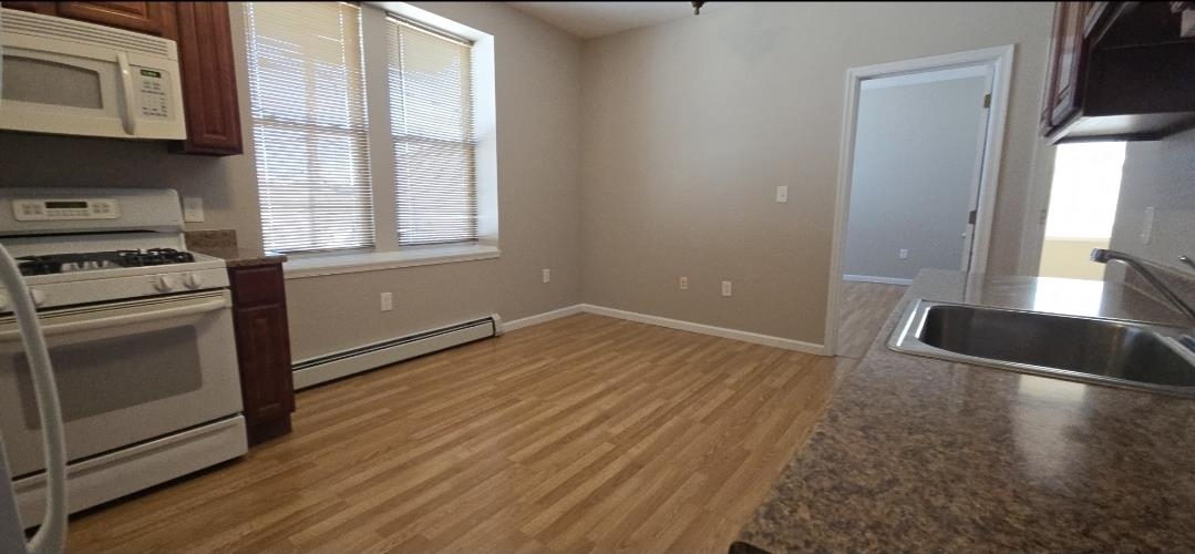 18 East 17th Street Bayonne NJ 07002