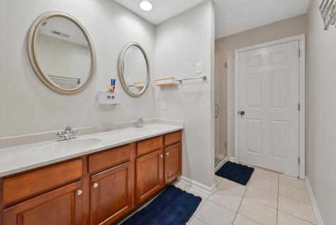 172 Price Court West New York NJ 07093
