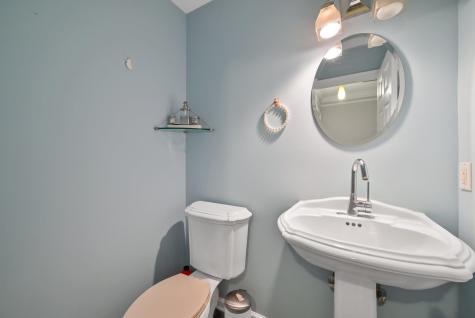 172 Price Court West New York NJ 07093