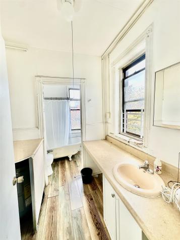 319 8th Street Jersey City NJ 07302