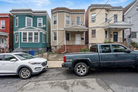 292 Claremont Avenue Jersey City NJ 07305