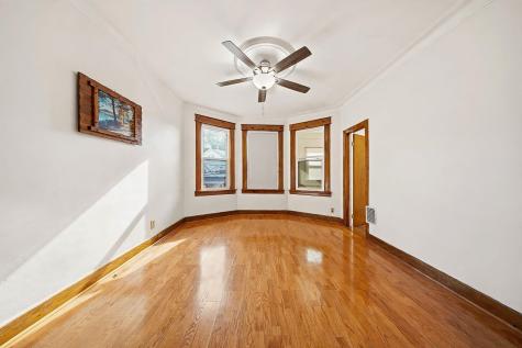 23 Willow Street Bayonne NJ 07002-4704