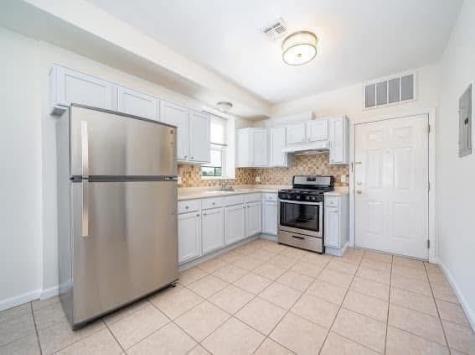 613 Ridge Road Lyndhurst NJ 07071