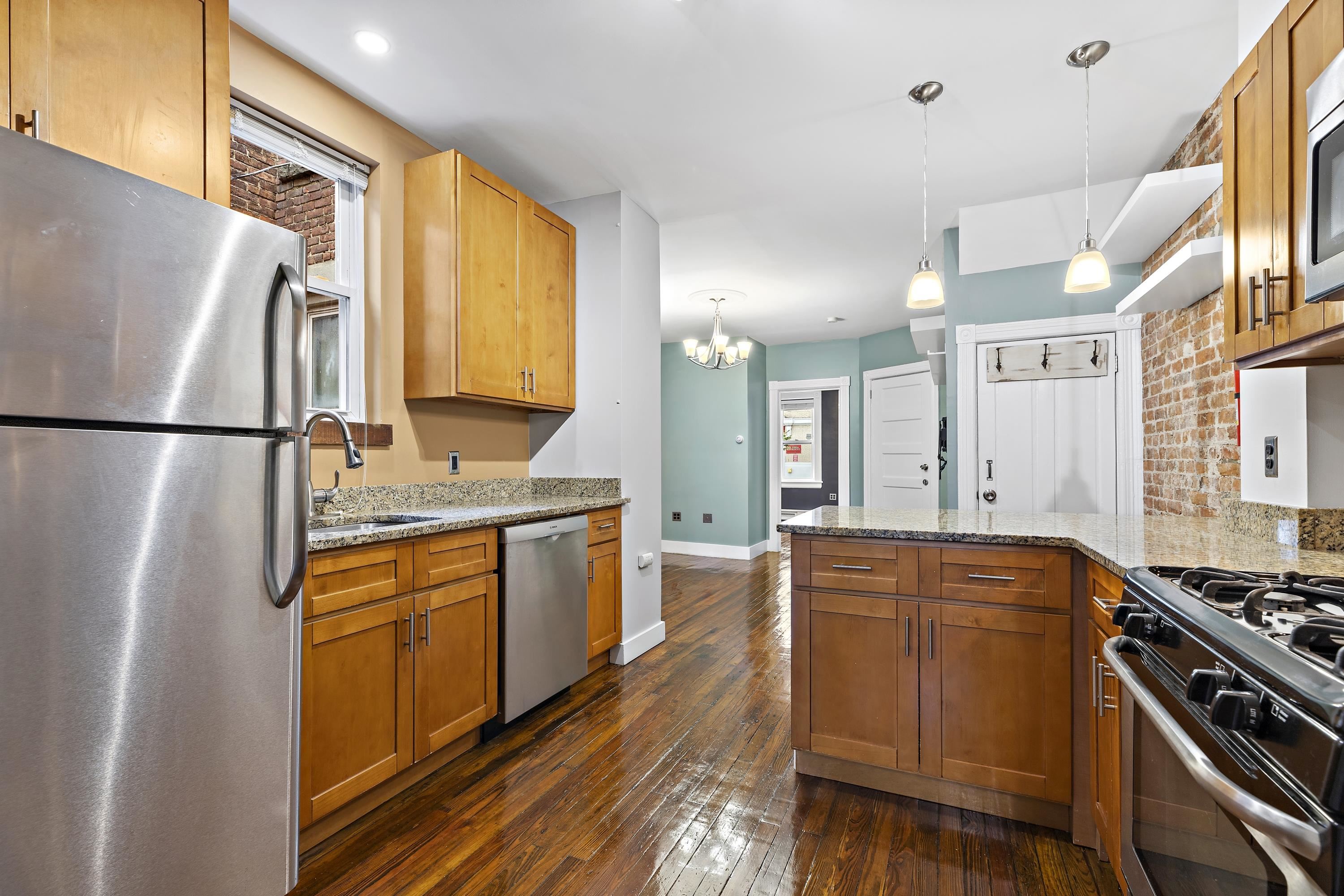 6008 Tyler Place West New York NJ 07093