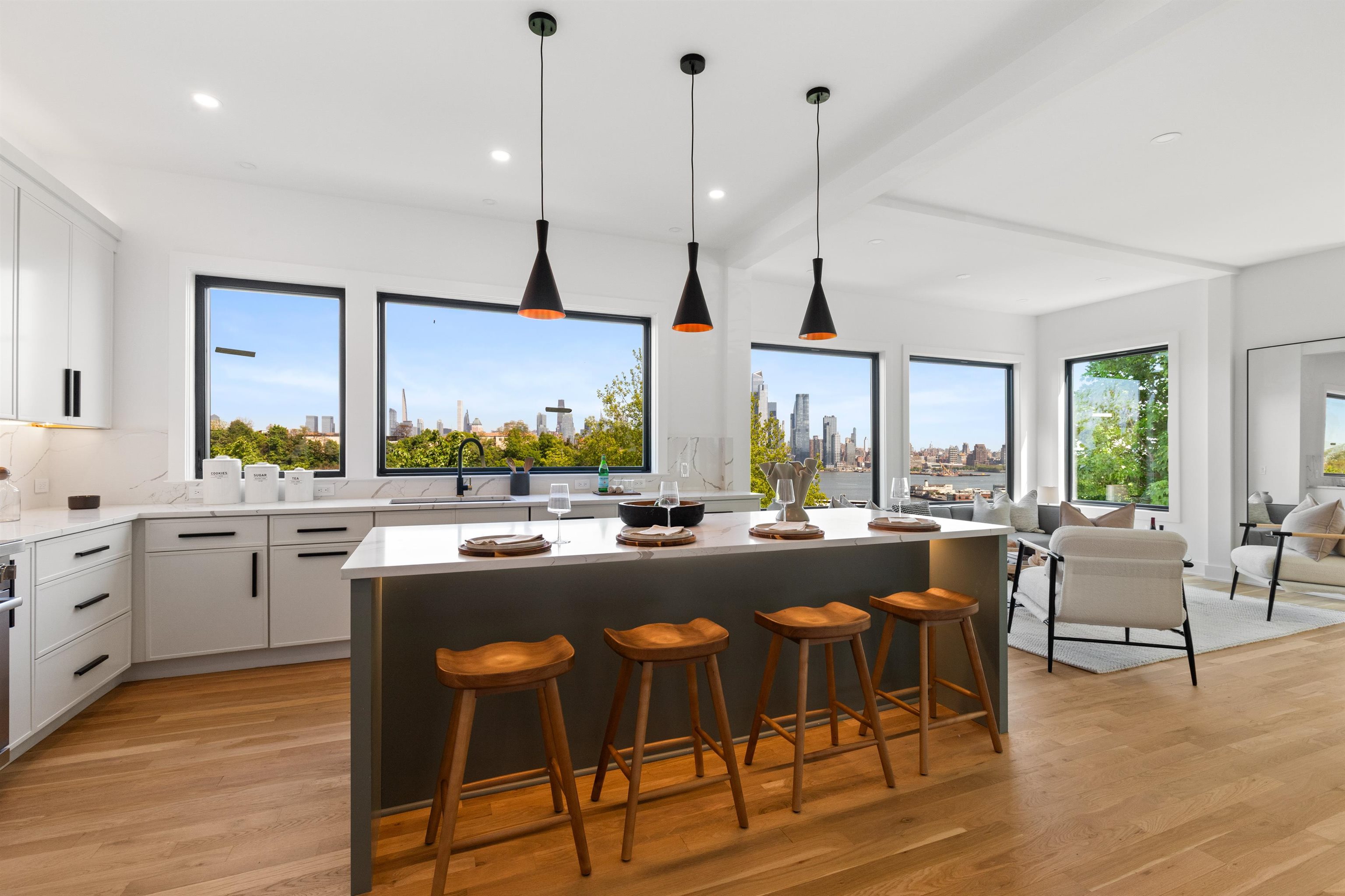 80 Hackensack Plank Road Weehawken NJ 07086