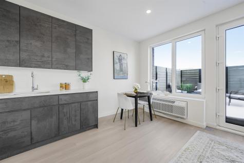 1 Mallory Avenue Jersey City NJ 07305
