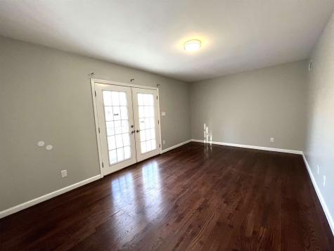 25 Wallis Avenue Jersey City NJ 07306