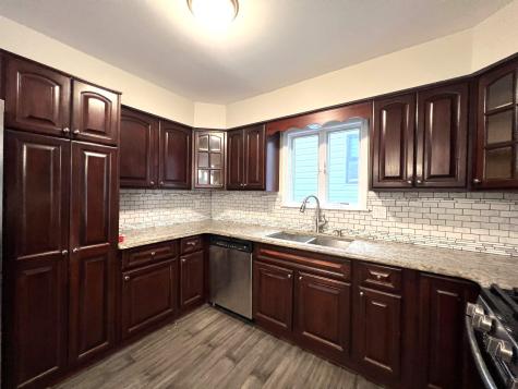 25 Wallis Avenue Jersey City NJ 07306