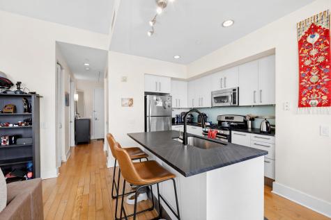 4 Beacon Way Jersey City NJ 07304