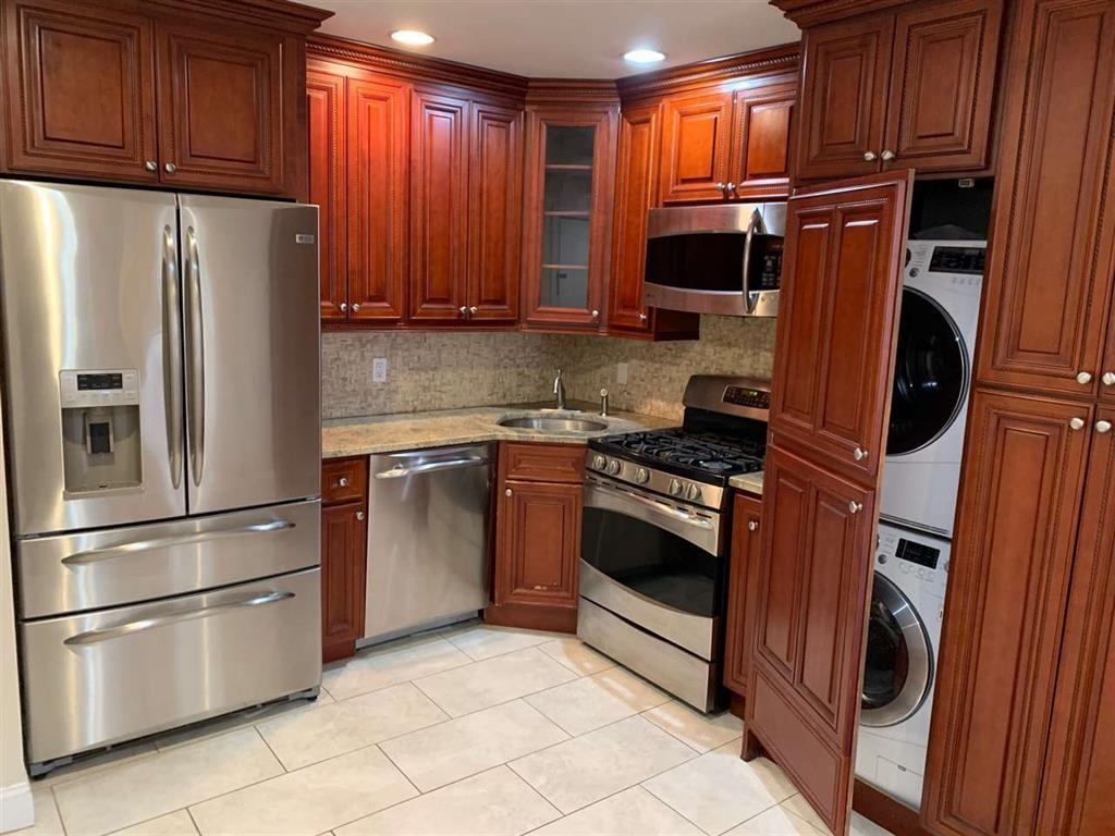 422 Monroe Street Hoboken NJ 07030